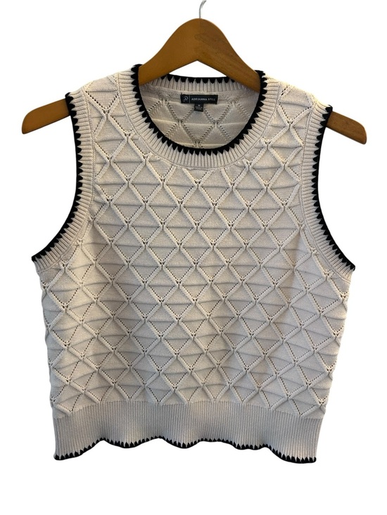 Adrianna Papell Tops - Adrianna Papell Cream Knit Sleeveless Crew Neck Diamond Sweater Vest M